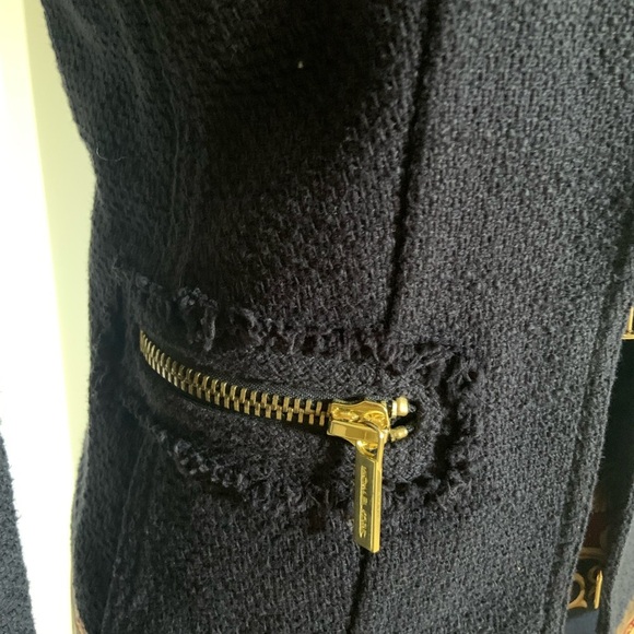Michael Kors Blue Marine Blazer with Tailored Silhouette and Embellishments. - Picture 8 of 14